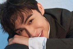 导演爆料张彬彬视频,张彬彬幕后花絮视频曝光，精彩瞬间引热议